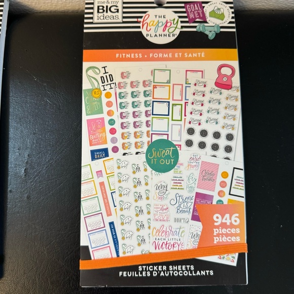 The Happy Planner Seasonal Sticker Pack - Green and Red set of 2 - Picture 4 of 8